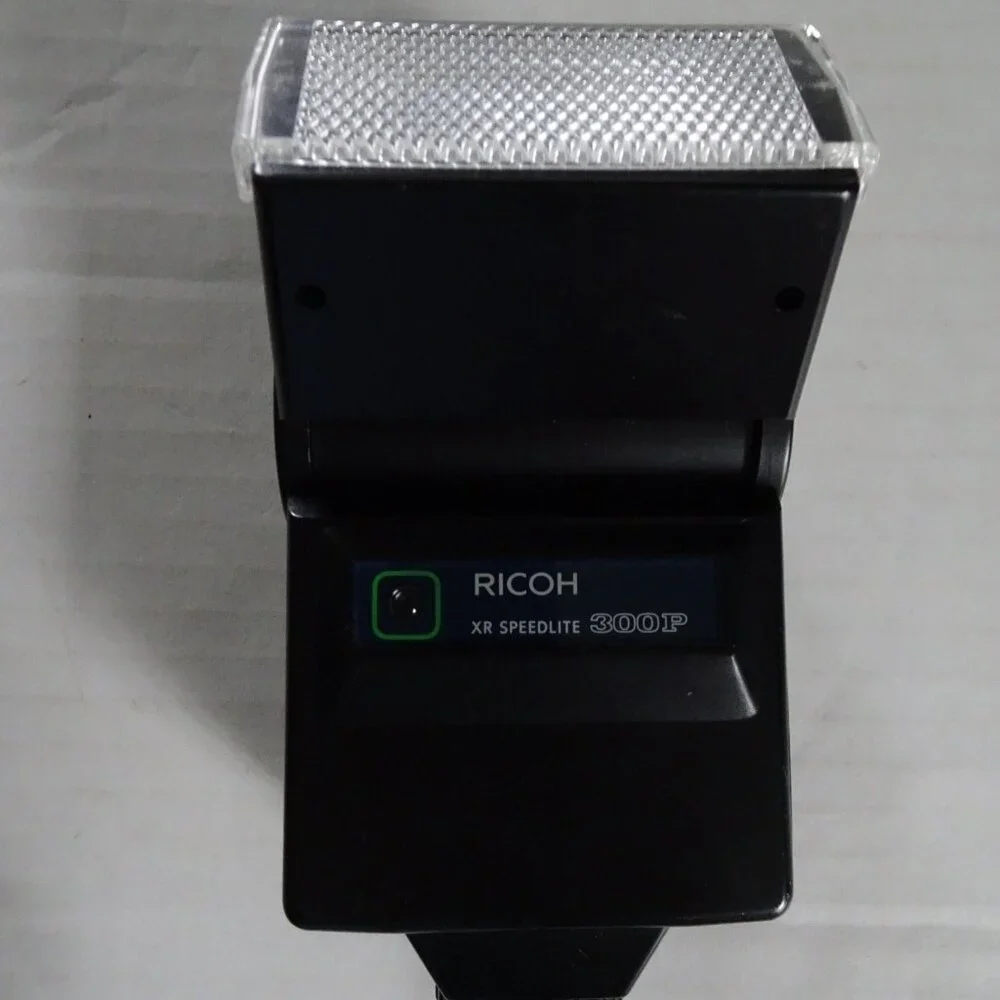 Ricoh XR Speedlite 300P Camera Flash